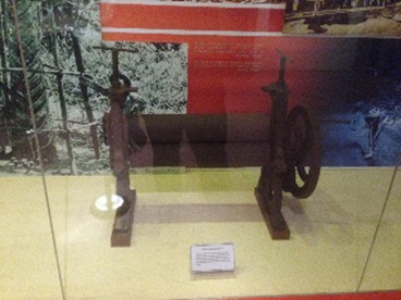 Mesin Pengelek Getah